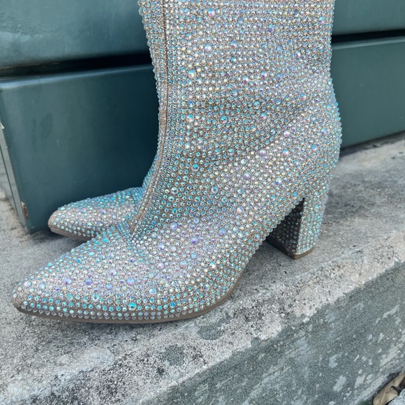 Rose gold rhinestone boots, they’ve been sitting in my closet, only worn once. - Picture 1 of 4